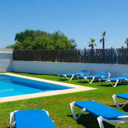 De La Popa - Beachfront Villa *